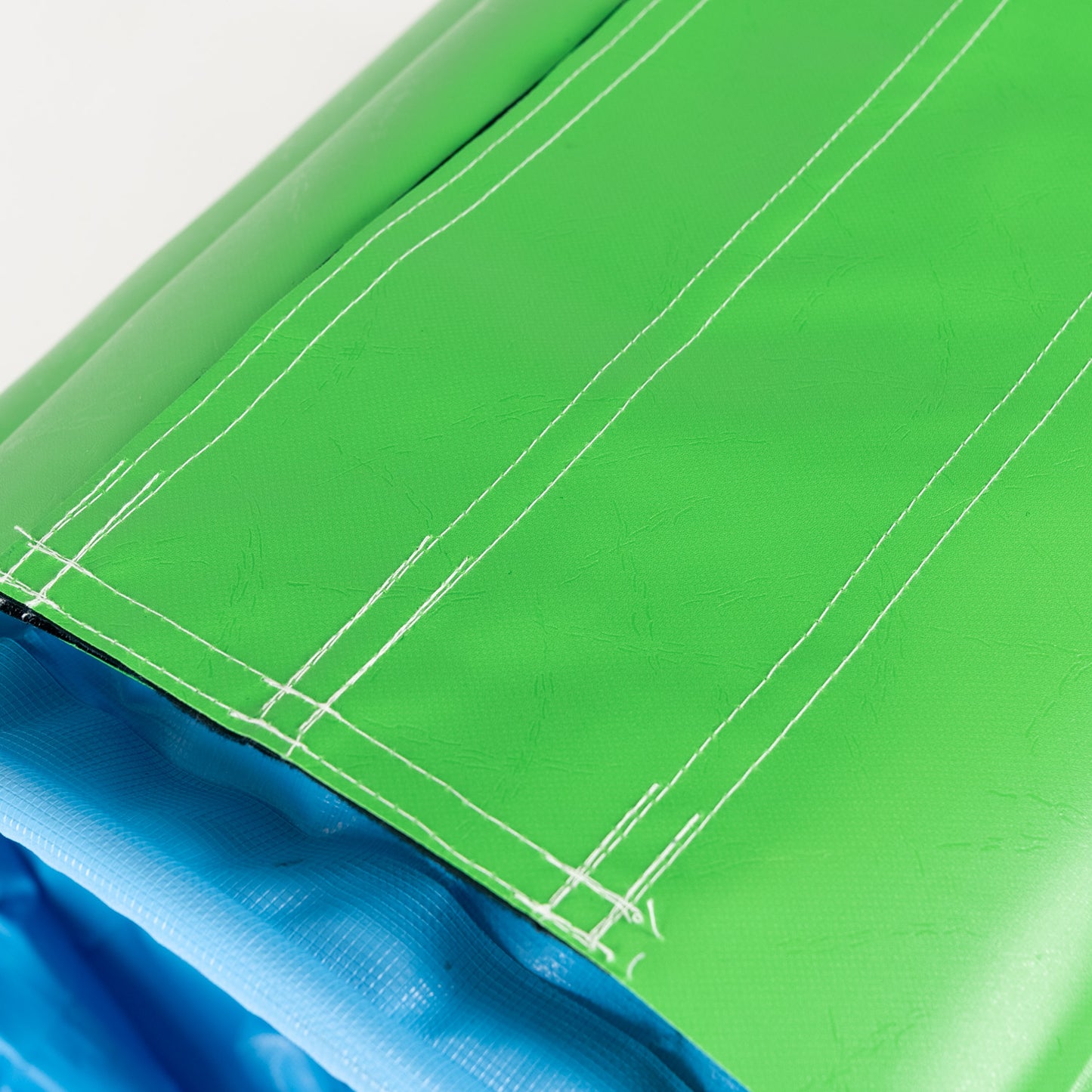 STOCK CLEARANCE Tunnel Bag