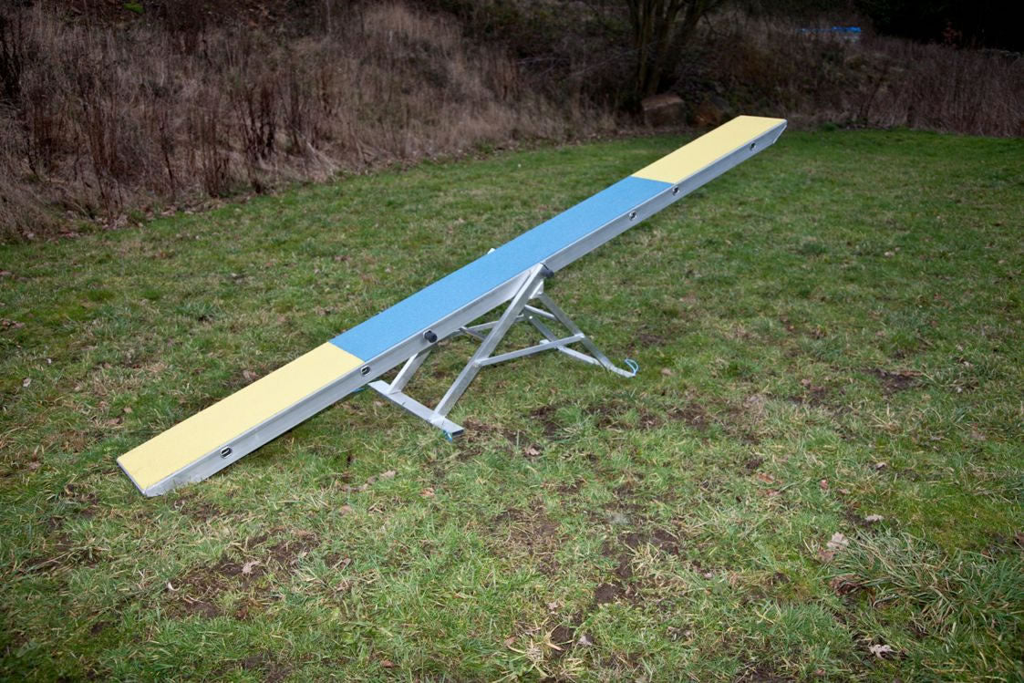 See-Saw with Adjustable Tip Speed